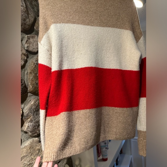 C&C California Wool Blend sweater. Size M. - Picture 7 of 11